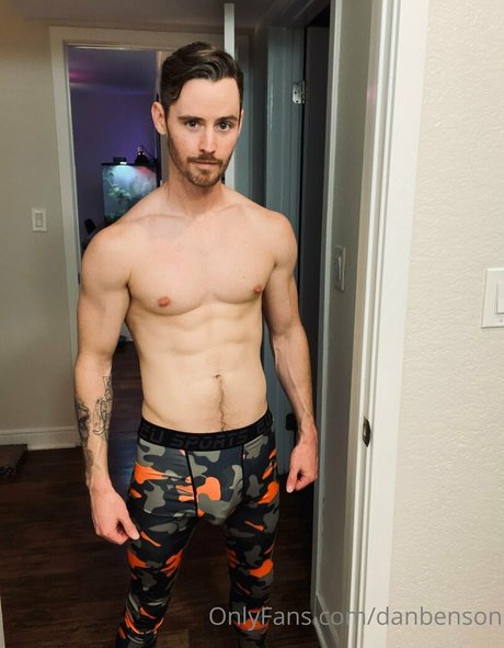 danbenson OnlyFans Inhalte