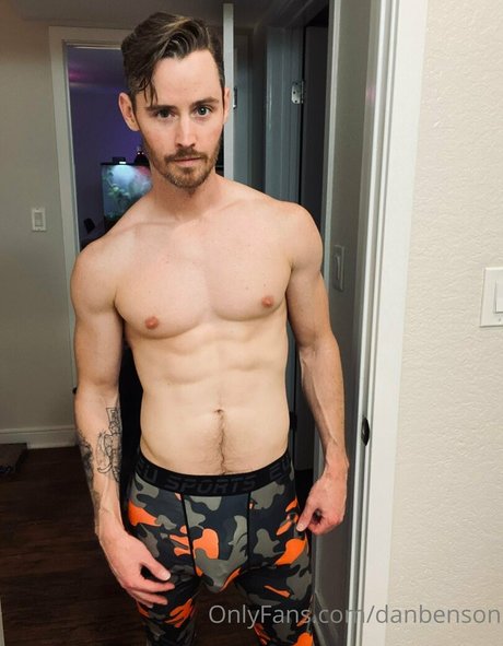 danbenson Nacktporno OnlyFans