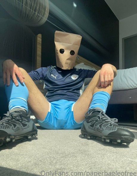 paperbagfree OnlyFans Fotos