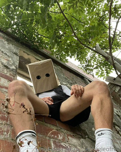 paperbagfree OnlyFans Archiv