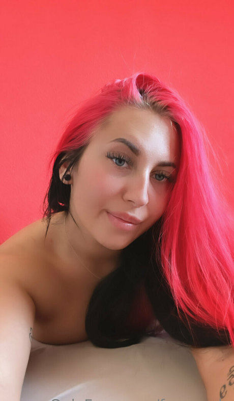 famez de OnlyFans-Post