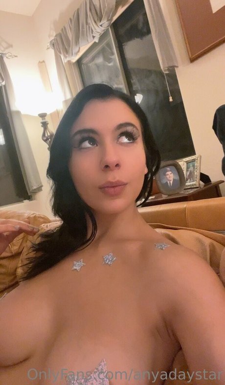 anyadaystar OnlyFans-Leaks