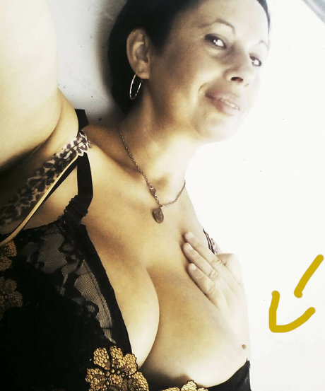 Emilia Di Giovanni OnlyFans kostenlos