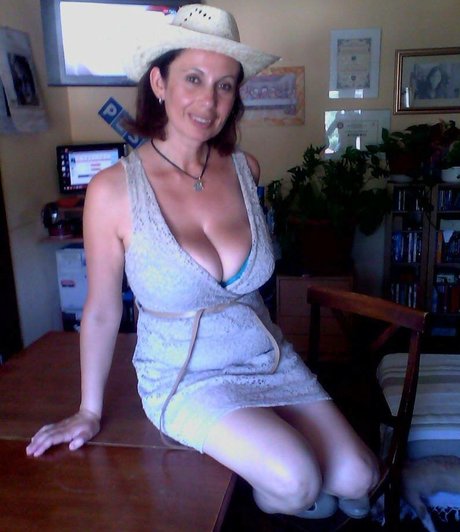 Emilia Di Giovanni Neues OnlyFans