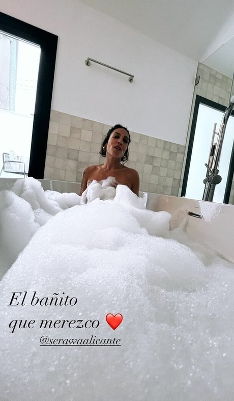 Lorena Castell OnlyFans Leaj