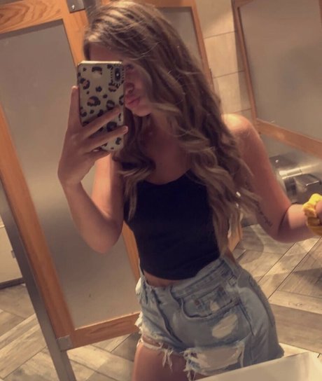 Alysa Abner Joi OnlyFans