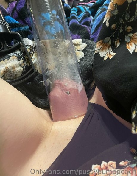 pussypumppeach OnlyFans kostenlos