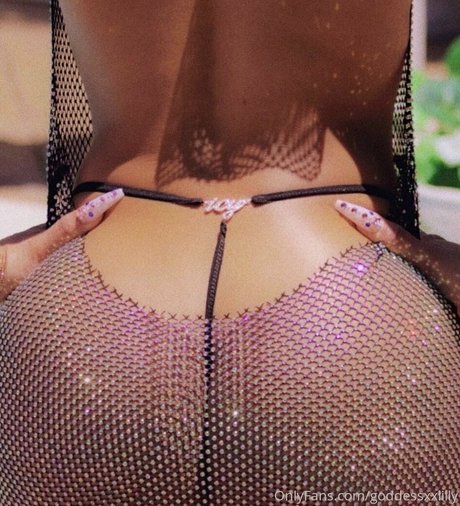 lillyxmaefree OnlyFans Bilder