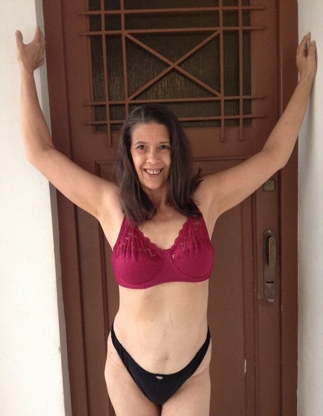 aloneruth Nacktbilder von OnlyFans geleakt