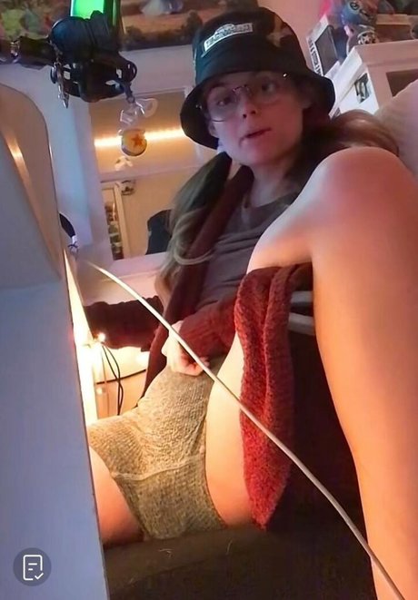 Mally Mouse OnlyFans Model Bilder