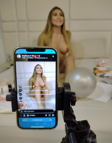 niacruzxo OnlyFans geleakte Pornografie