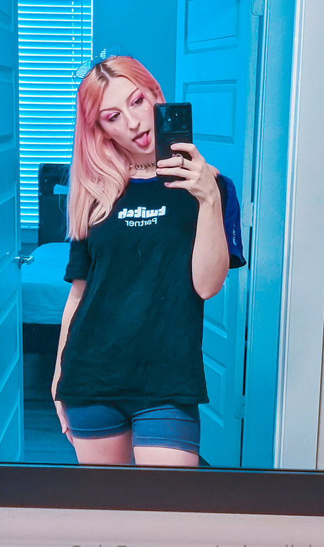 InnocentElixir OnlyFans Pornografie