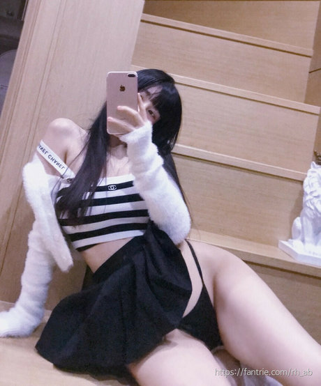 rh ab Nacktbilder OnlyFans geleakt