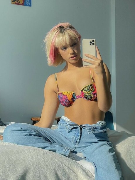 wellbeingwithabigail OnlyFans-Archiv