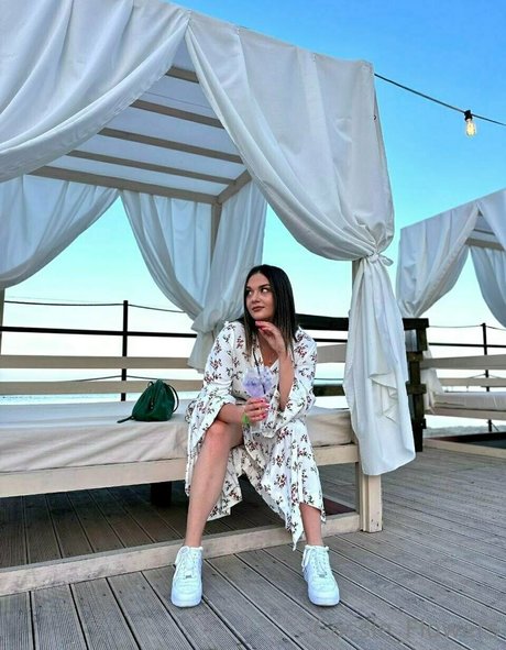 cassie flower Leaked OnlyFans Sex