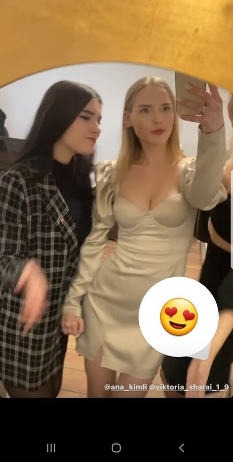 Oksana Neveselaya Nacktbilder OnlyFans geleakt