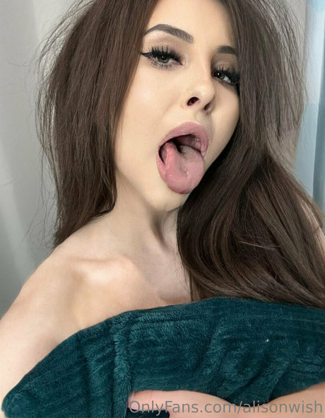 alisonwish OnlyFans Sextape