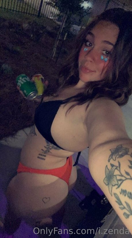 i zenda OnlyFans Star