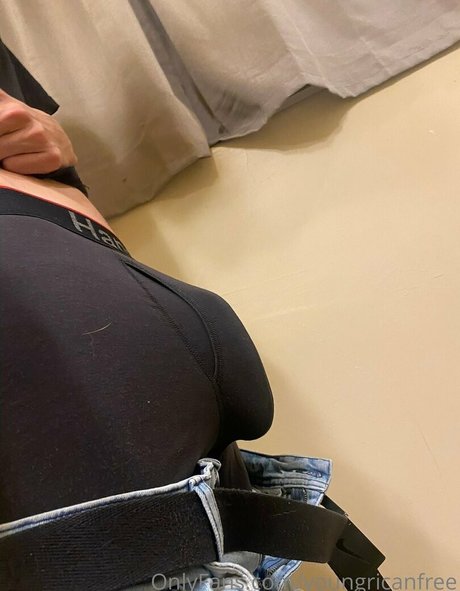 youngricanfree Strip OnlyFans
