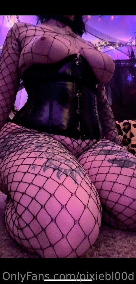 pixiebl00d OnlyFans Star