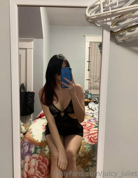 juicy juliet OnlyFans Model Fotos