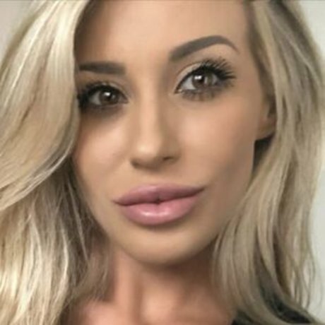 Queen Bambii Nacktbilder von OnlyFans