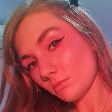 Lyllaangel OnlyFans Nacktbilder geleakt