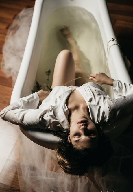 al loona Nacktbilder von OnlyFans geleakt