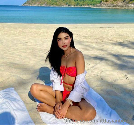 petite19japan OnlyFans Sex Leak