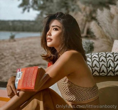 petite19japan OnlyFans Leak