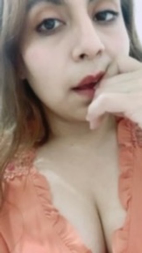 Nubia Salinas Po OnlyFans