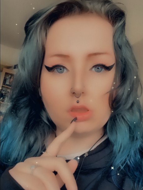 _Blue_ Nacktbilder von OnlyFans