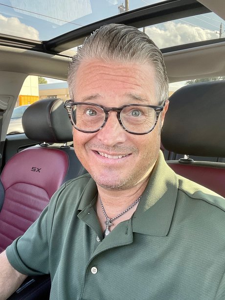 Michael quot Chip quot Henley Nackt OnlyFans