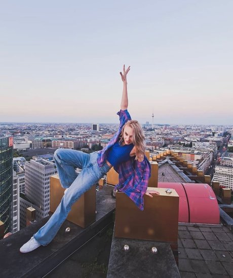 Astel Geleakte OnlyFans-Inhalte