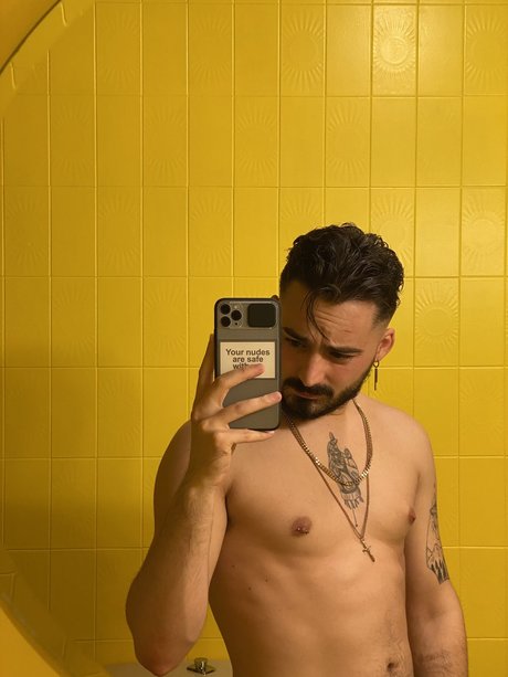 Chico Invisible OnlyFans Nacktbilder geleakt