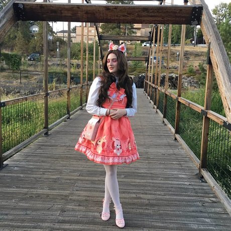 Sana Nacktbilder von OnlyFans