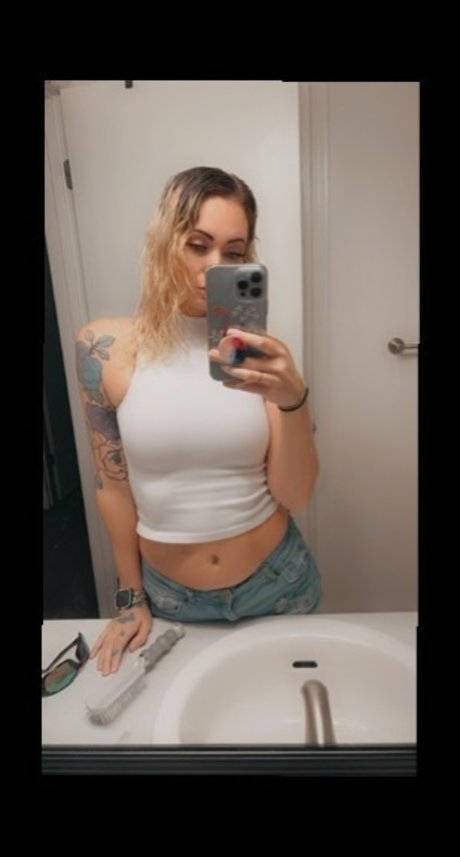 Noelle Ates OnlyFans nackt