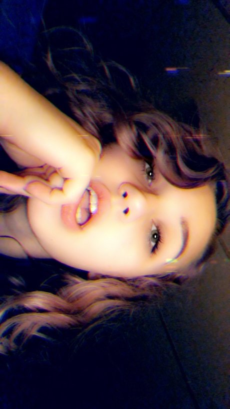 Aleya brown Nacktpornos auf OnlyFans