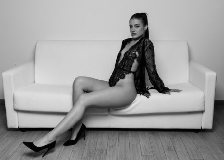 Anastasia Hoxha OnlyFans Nacktbilder geleakt