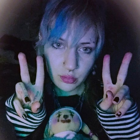 ANDRONIS Leak von OnlyFans