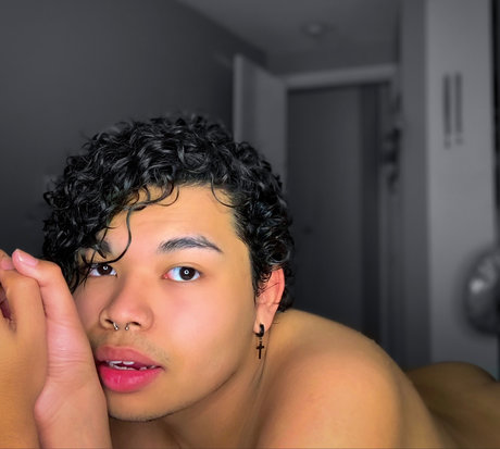 Ahsian_ OnlyFans Sextape