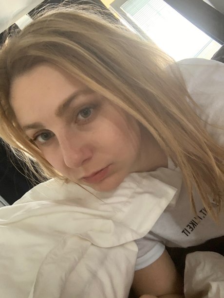 _alluringlily XXX Leak OnlyFans Leak