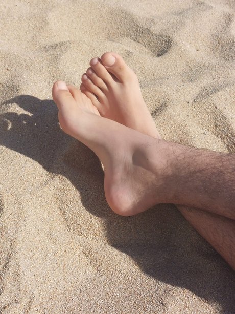 Alesito OnlyFans nackte Brüste