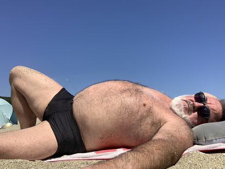 Silver bear NurlyFans-Pornoleaks