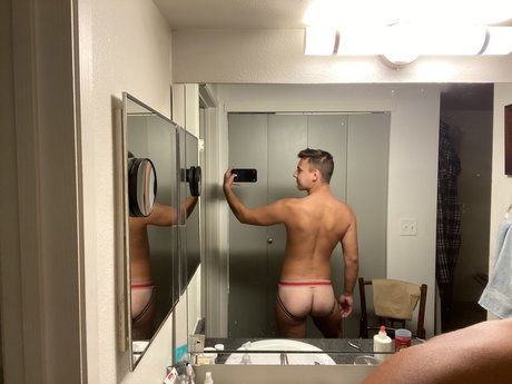 Bla e Nacktbilder von OnlyFans geleakt