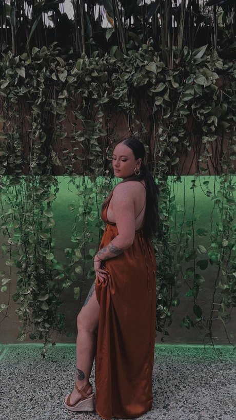 Alexandra Dreams OnlyFans Sextape