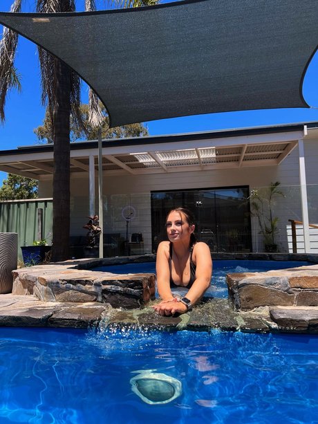 Sneaky Link OnlyFans-Post