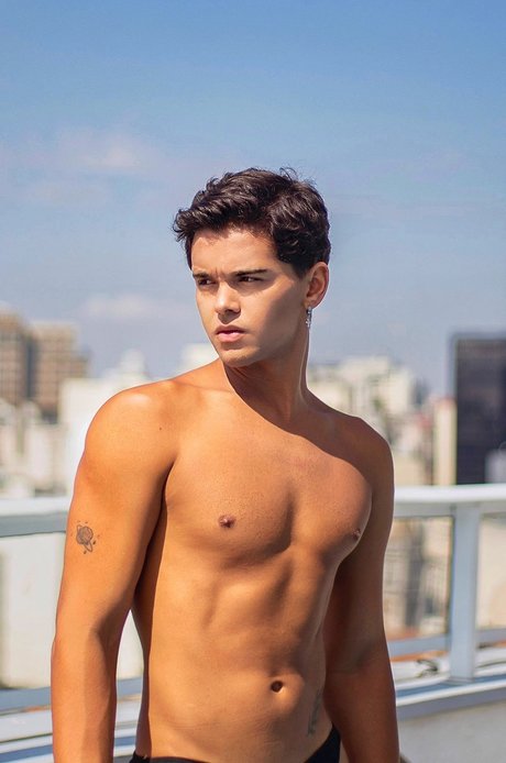 SAM REIS Leak von OnlyFans Pornografie