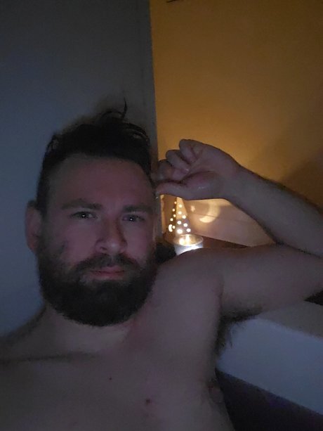 LilloneWolfy NSFW OnlyFans