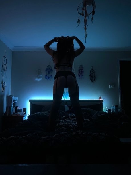 One sexy nerd VIP Nacktbilder von OnlyFans